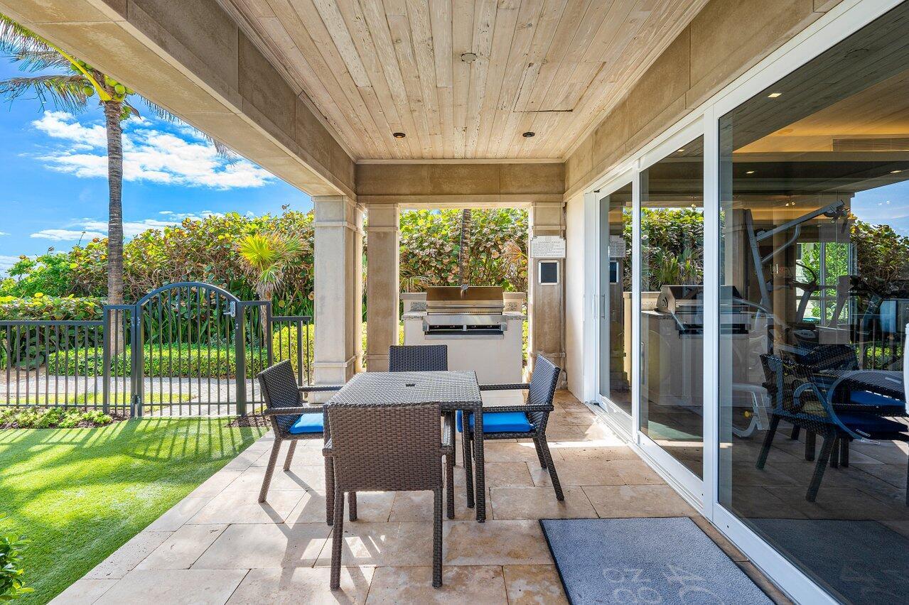 VILLAS AT 4001 NORTH OCEA - Residential