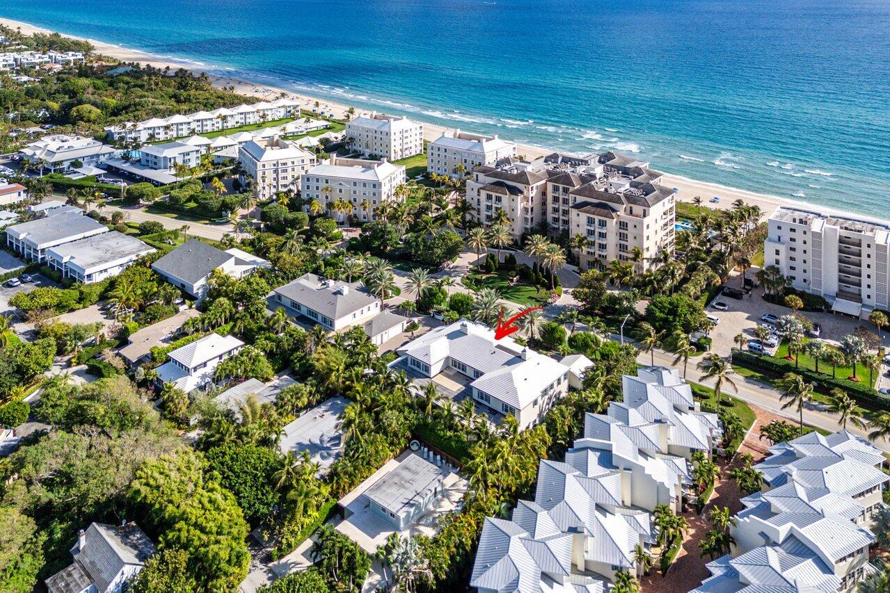 VILLAS AT 4001 NORTH OCEAN CONDO - Residential