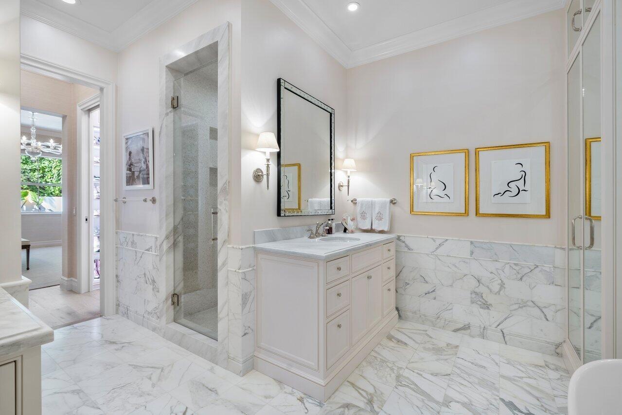 VILLAS AT 4001 NORTH OCEA - Residential