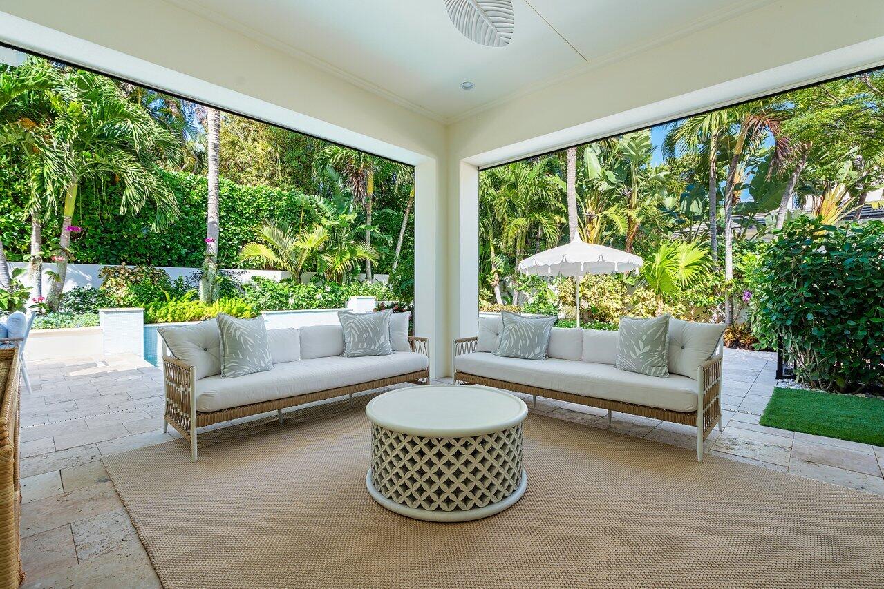 VILLAS AT 4001 NORTH OCEAN CONDO - Residential