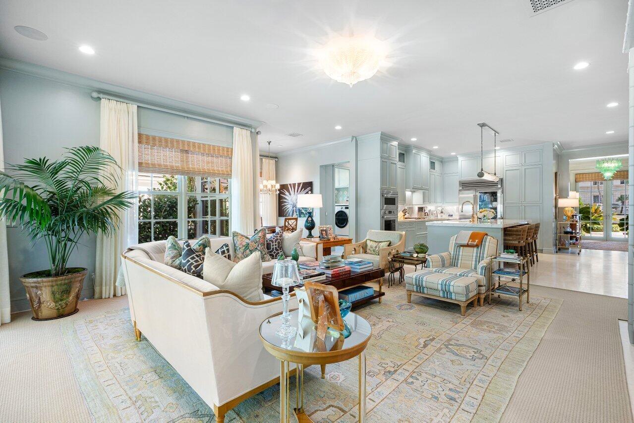 VILLAS AT 4001 NORTH OCEA - Residential