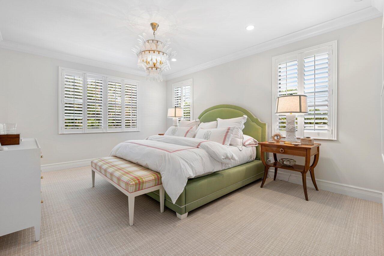 VILLAS AT 4001 NORTH OCEA - Residential