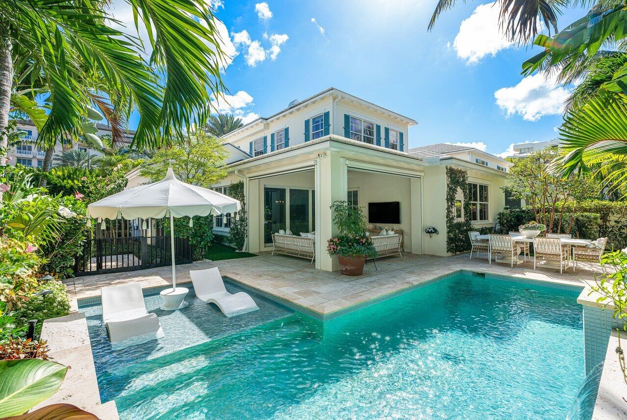 VILLAS AT 4001 NORTH OCEAN CONDO - Residential