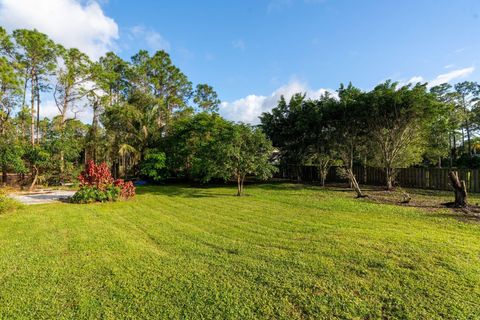 A home in Loxahatchee