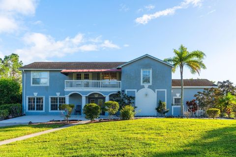 A home in Loxahatchee