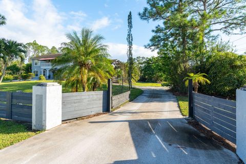 A home in Loxahatchee