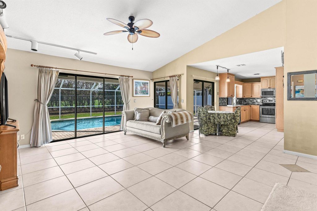 Photo of 17294 Lake Park Road, Boca Raton, FL 33487 (MLS # R11146265)