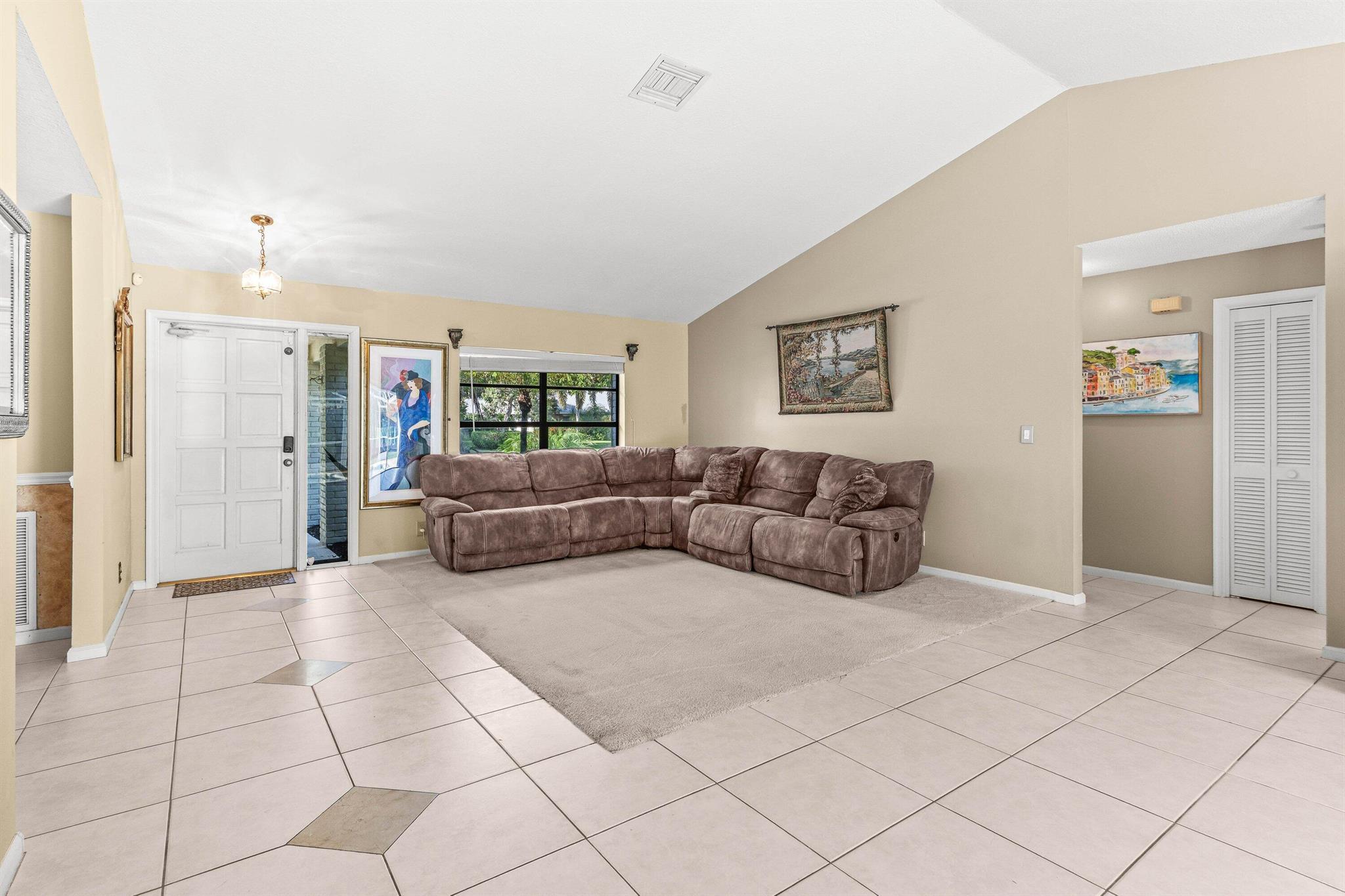 PHEASANT WALK - Residential