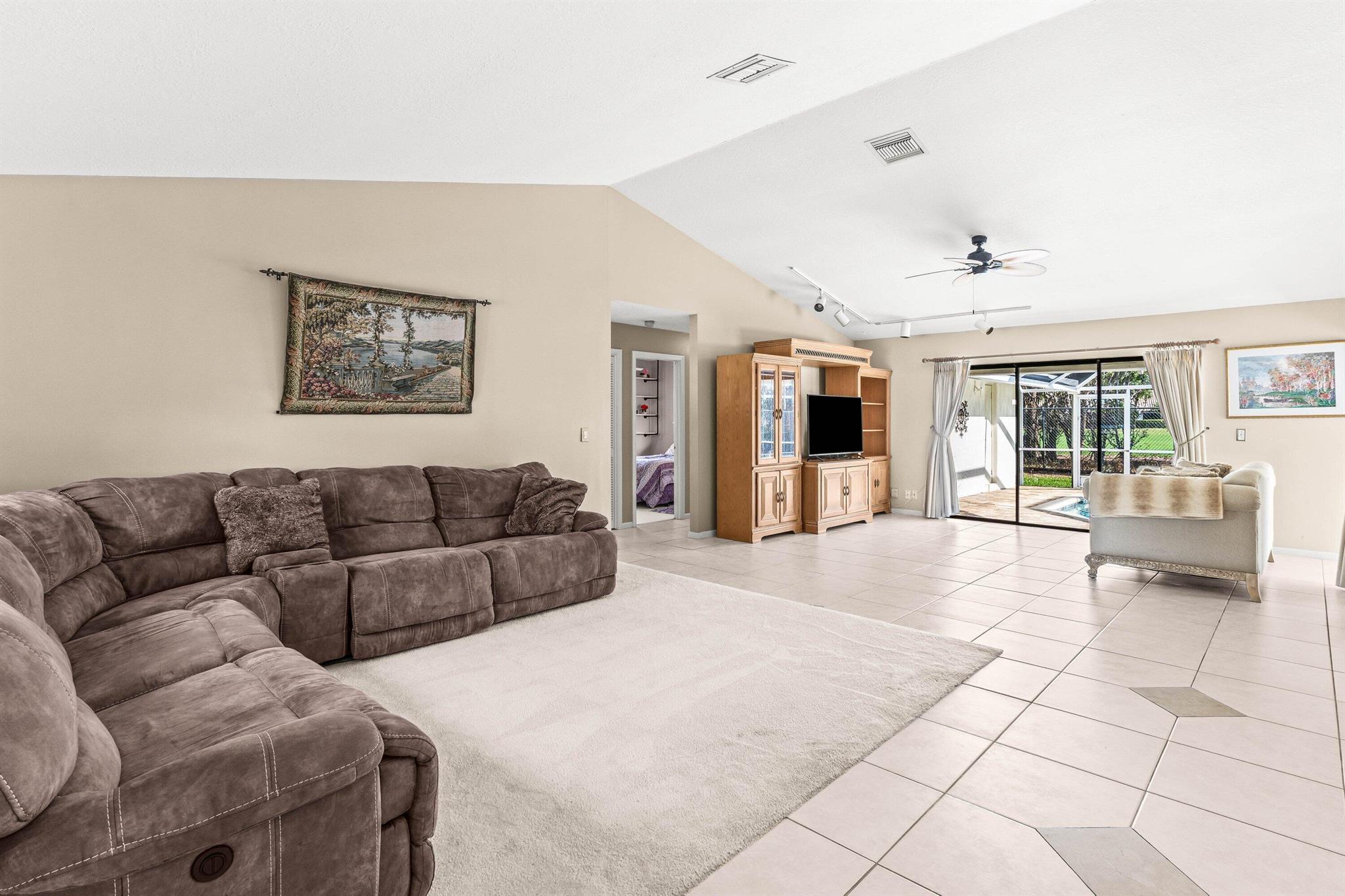 PHEASANT WALK - Residential