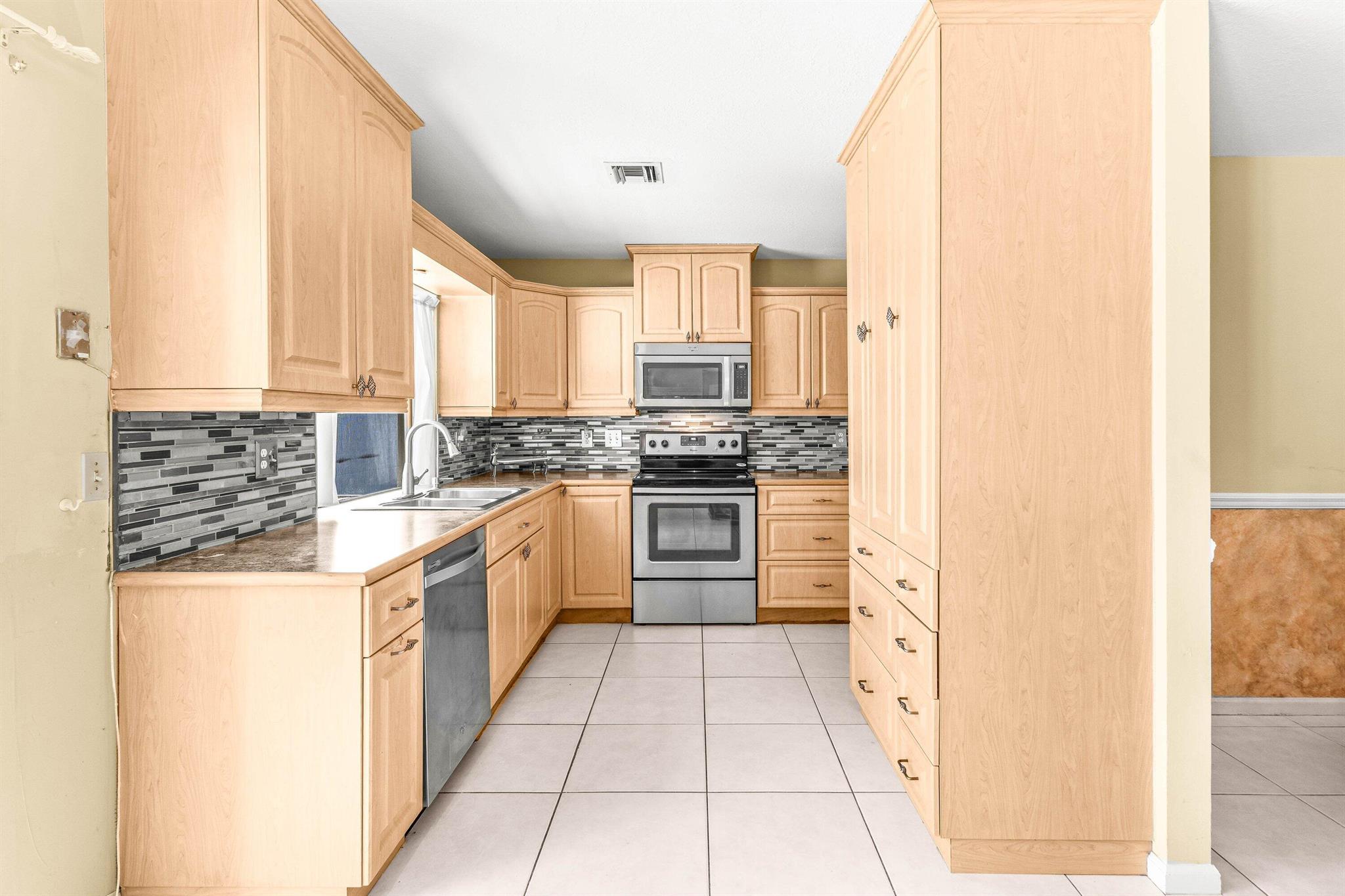 PHEASANT WALK - Residential