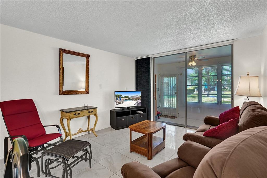 SUNRISE LAKES PHASE 1 - Residential