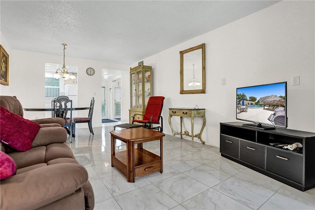 SUNRISE LAKES PHASE 1 - Residential