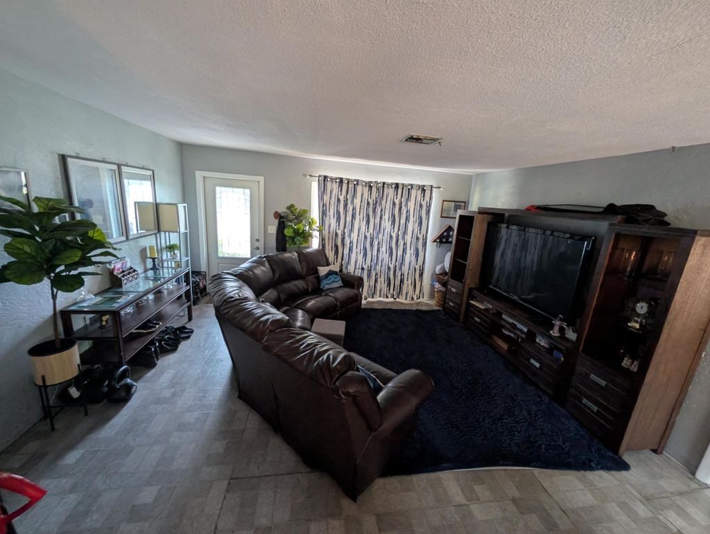 Photo of 602 SW 1st Street, Dania Beach, FL 33004 (MLS # B26002715)