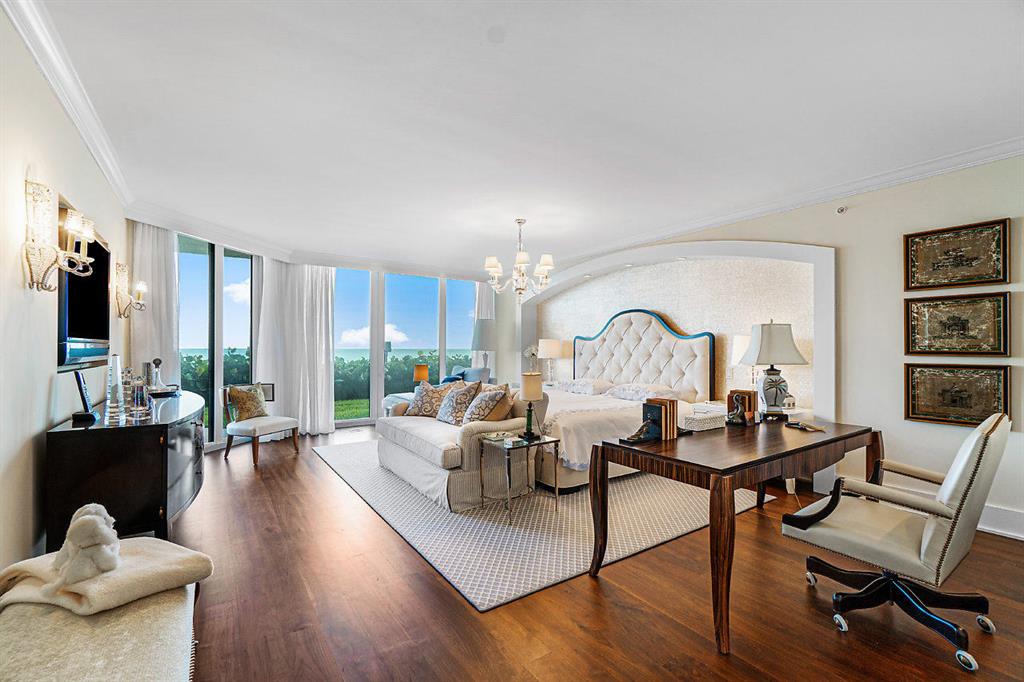 TWO THOUSAND CONDO - Residential