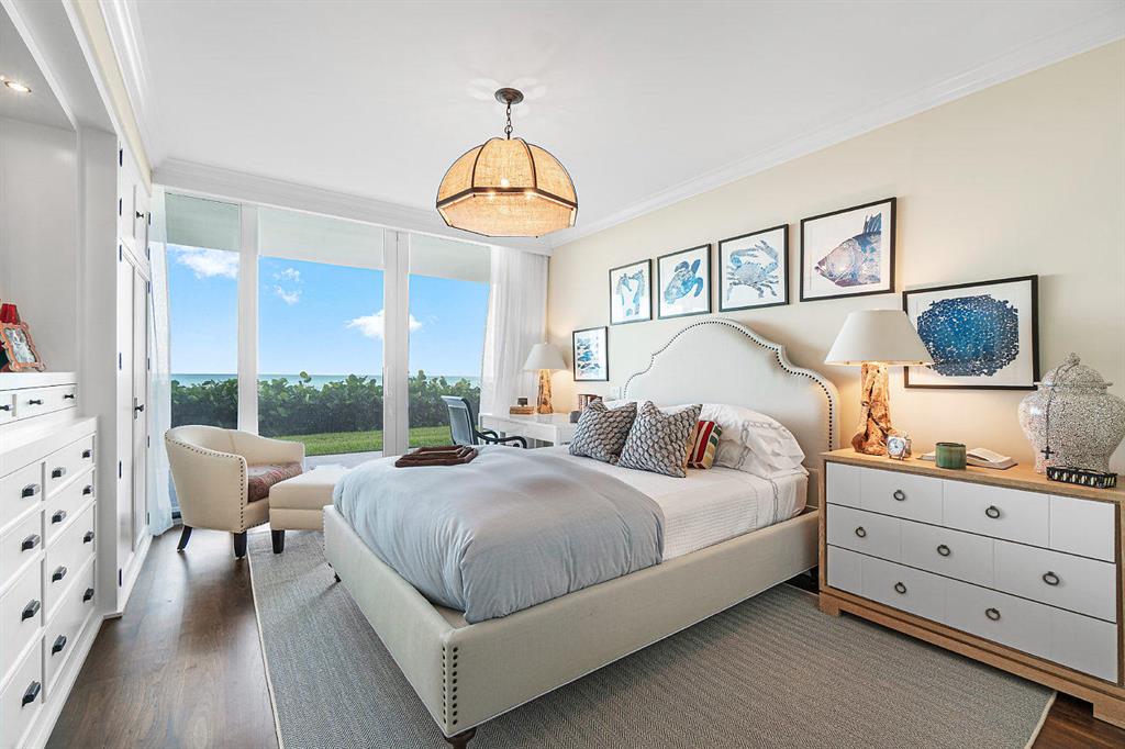 TWO THOUSAND CONDO - Residential