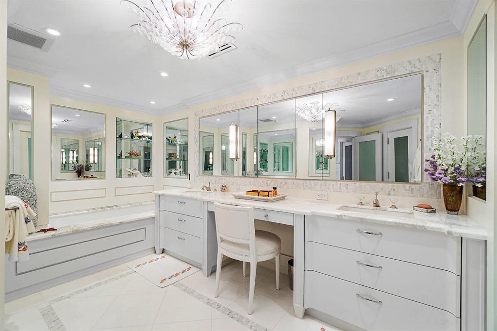 TWO THOUSAND CONDO - Residential