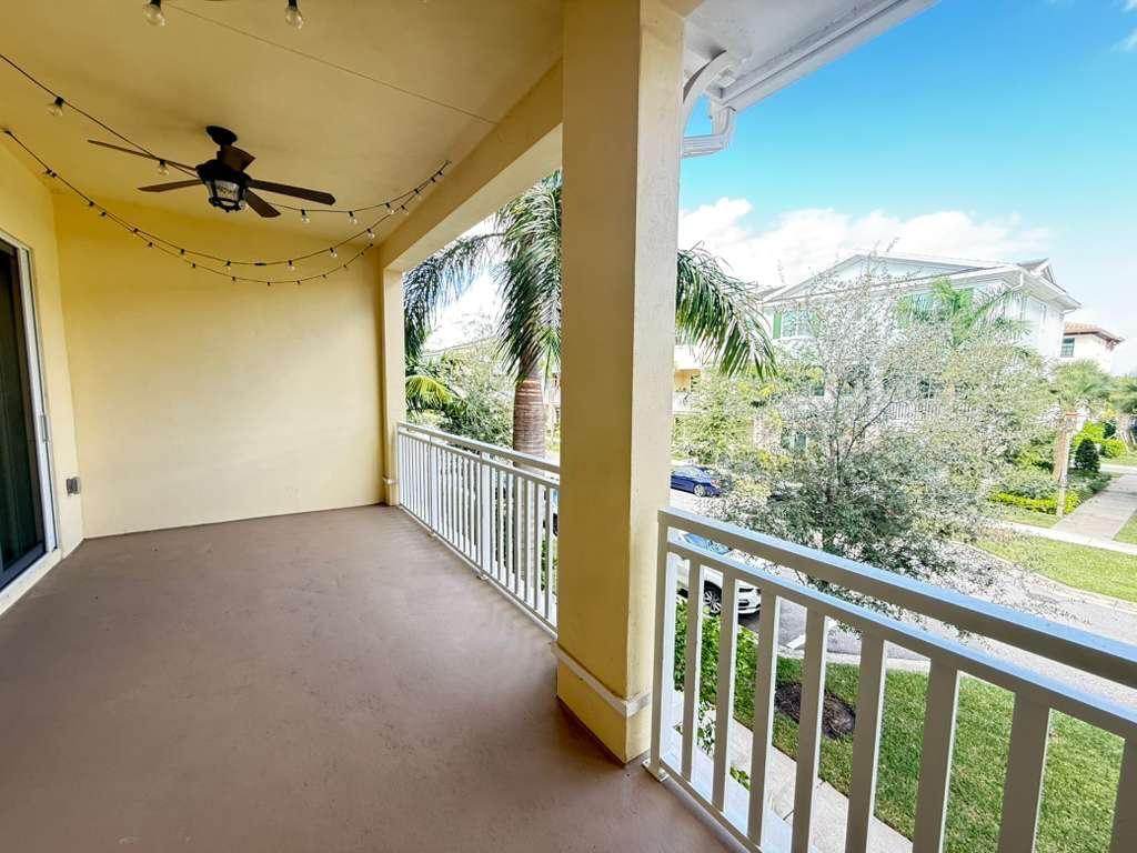 ALTON NEIGHBORHOOD - Residential Lease