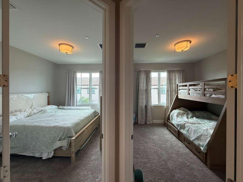 ALTON NEIGHBORHOOD - Residential Lease