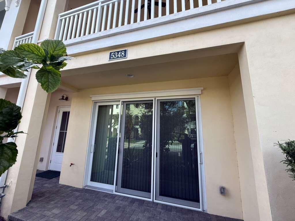 ALTON NEIGHBORHOOD - Residential Lease