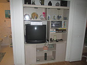 COLONIAL CLUB CONDO SEC 1 - Residential