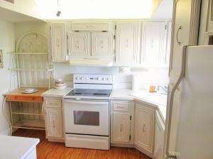 COLONIAL CLUB CONDO SEC 1 - Residential