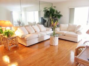 COLONIAL CLUB CONDO SEC 1 - Residential