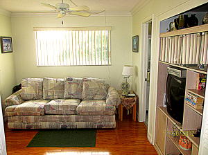 COLONIAL CLUB CONDO SEC 1 - Residential