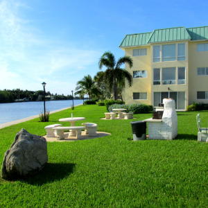 COLONIAL CLUB CONDO SEC 1 - Residential