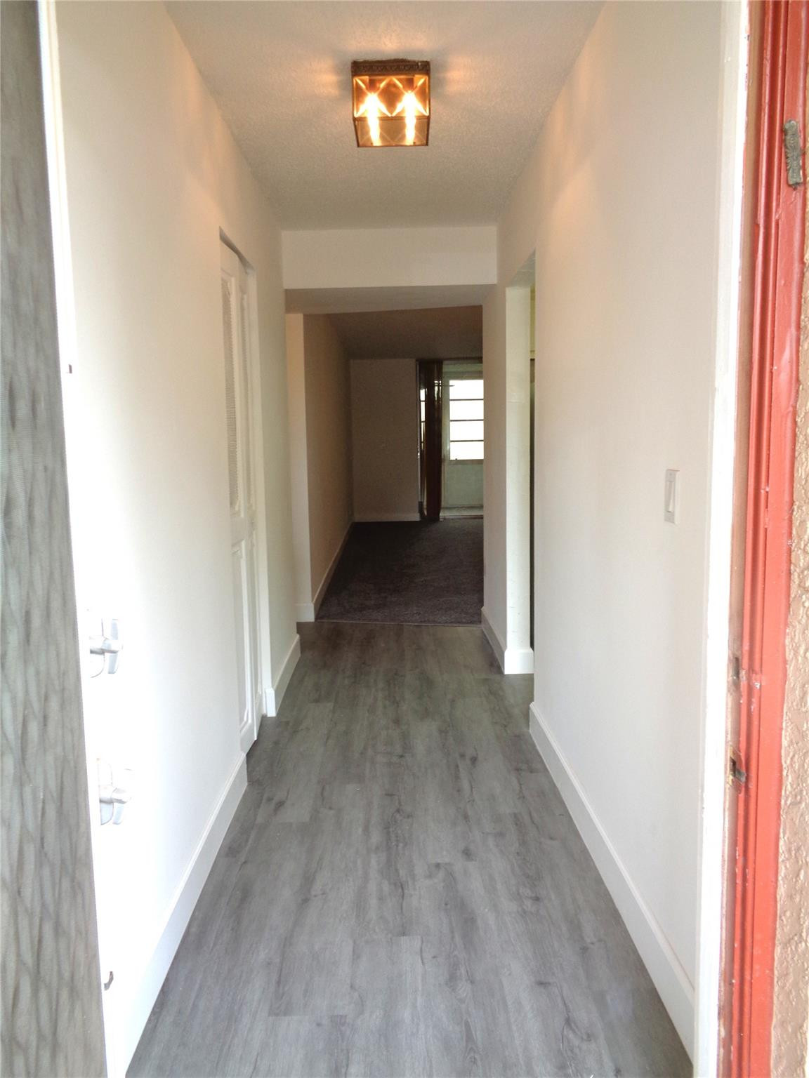 Palm Lakes - Residential
