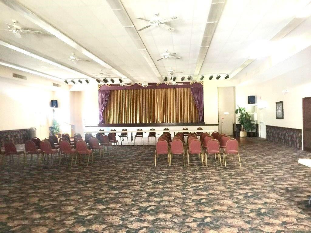 Palm Lakes - Residential