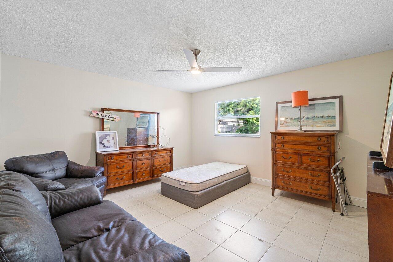 NICHOLS 1ST ADD TO DELRAY - Residential Lease