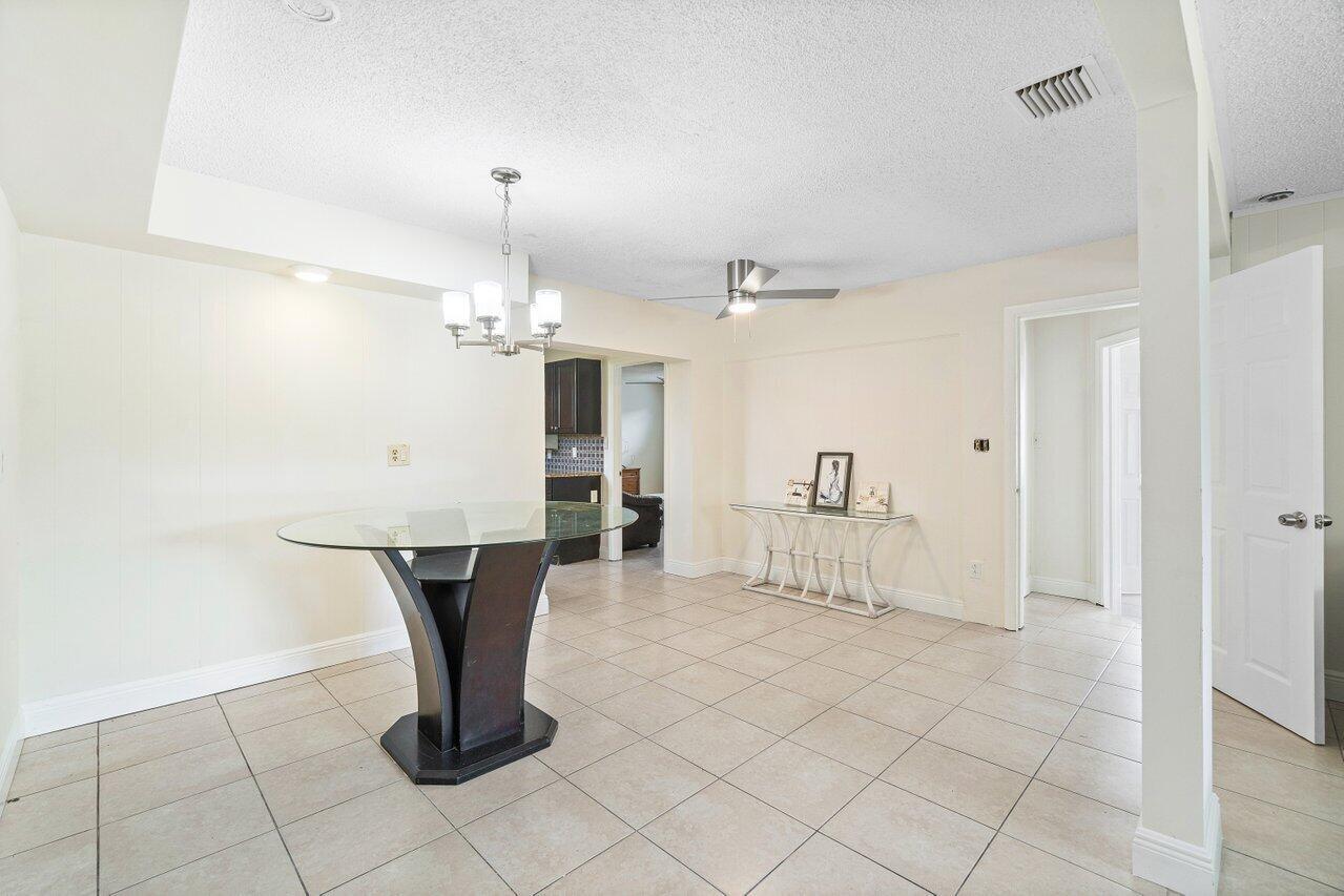 NICHOLS 1ST ADD TO DELRAY - Residential Lease