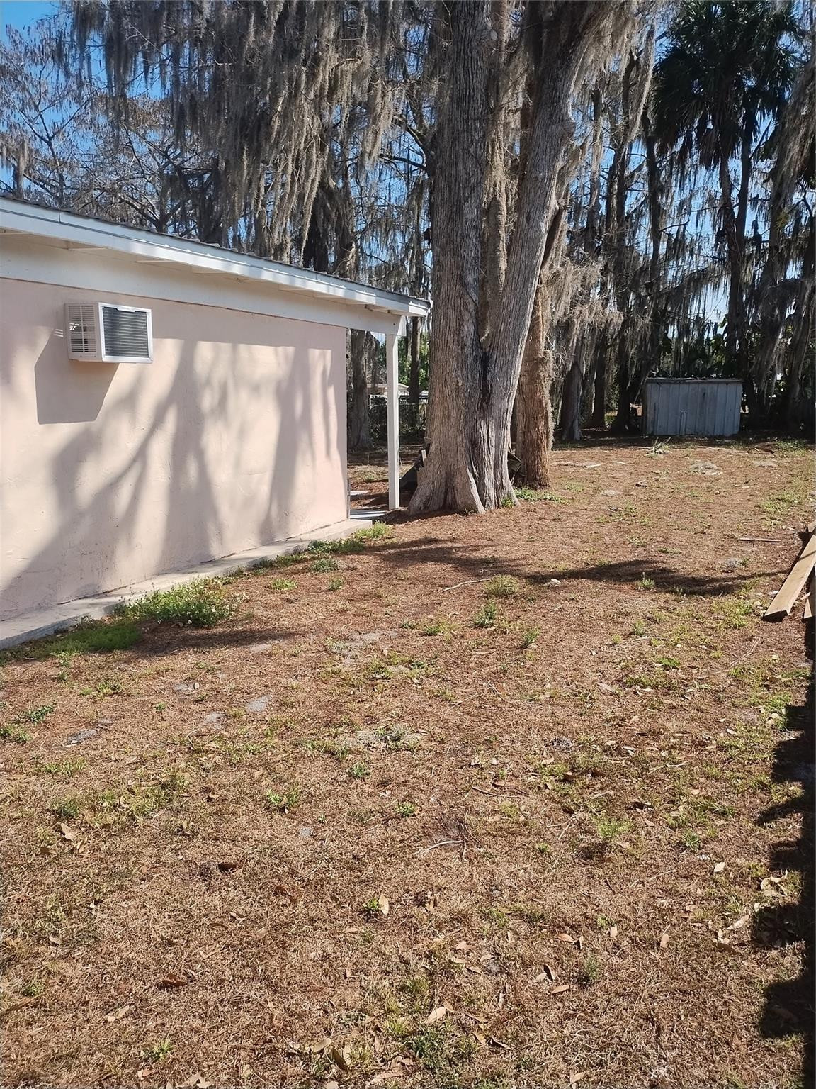 Okeechobee 13 & 14 - Residential Lease