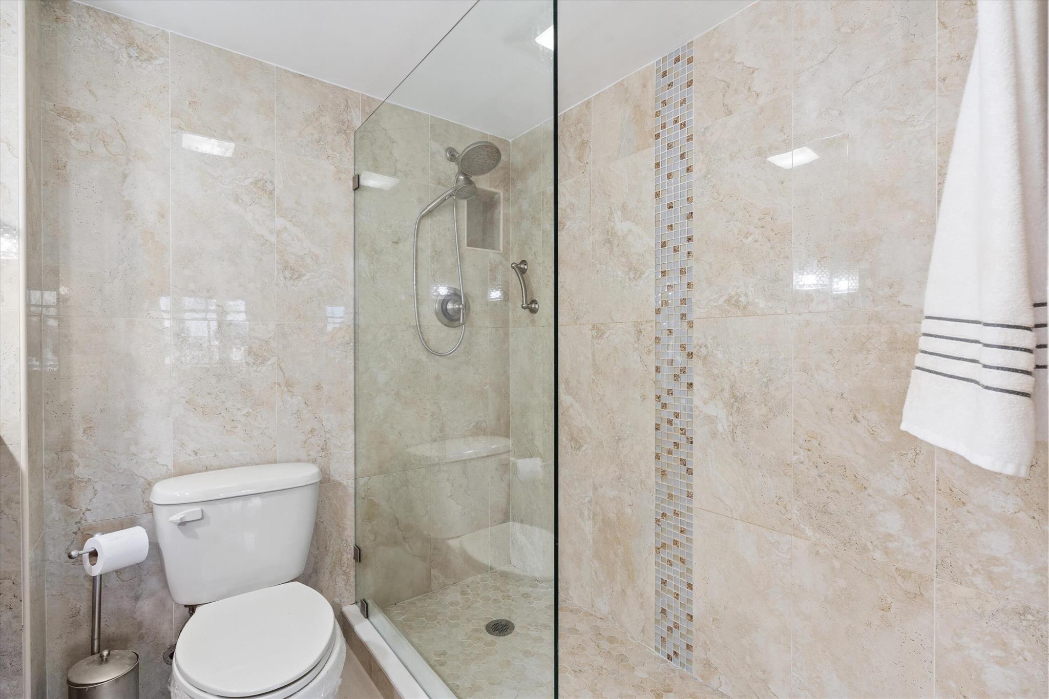 SEAGATE OF HIGHLAND CONDO - Residential Lease