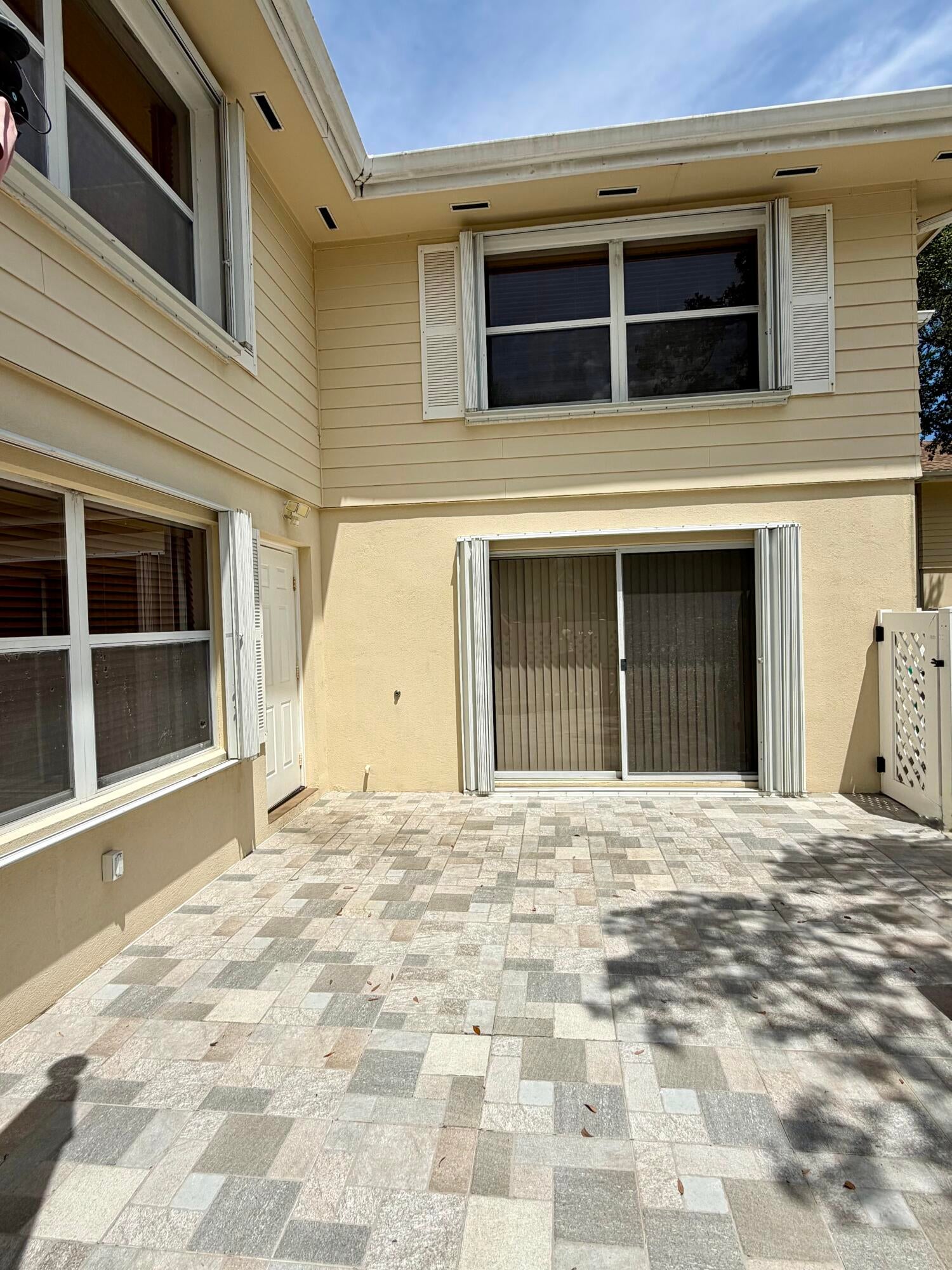 Properties 8161 Andover Court 61d