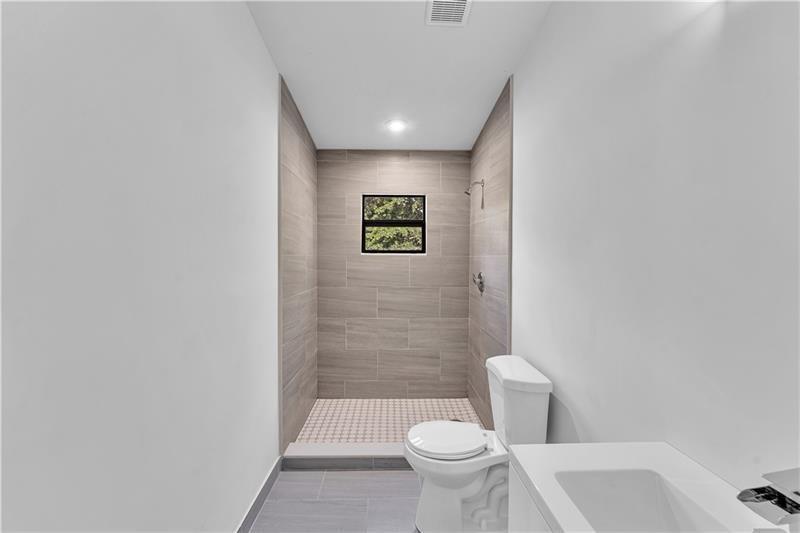 Williams Sub 28-47 B - Residential Lease