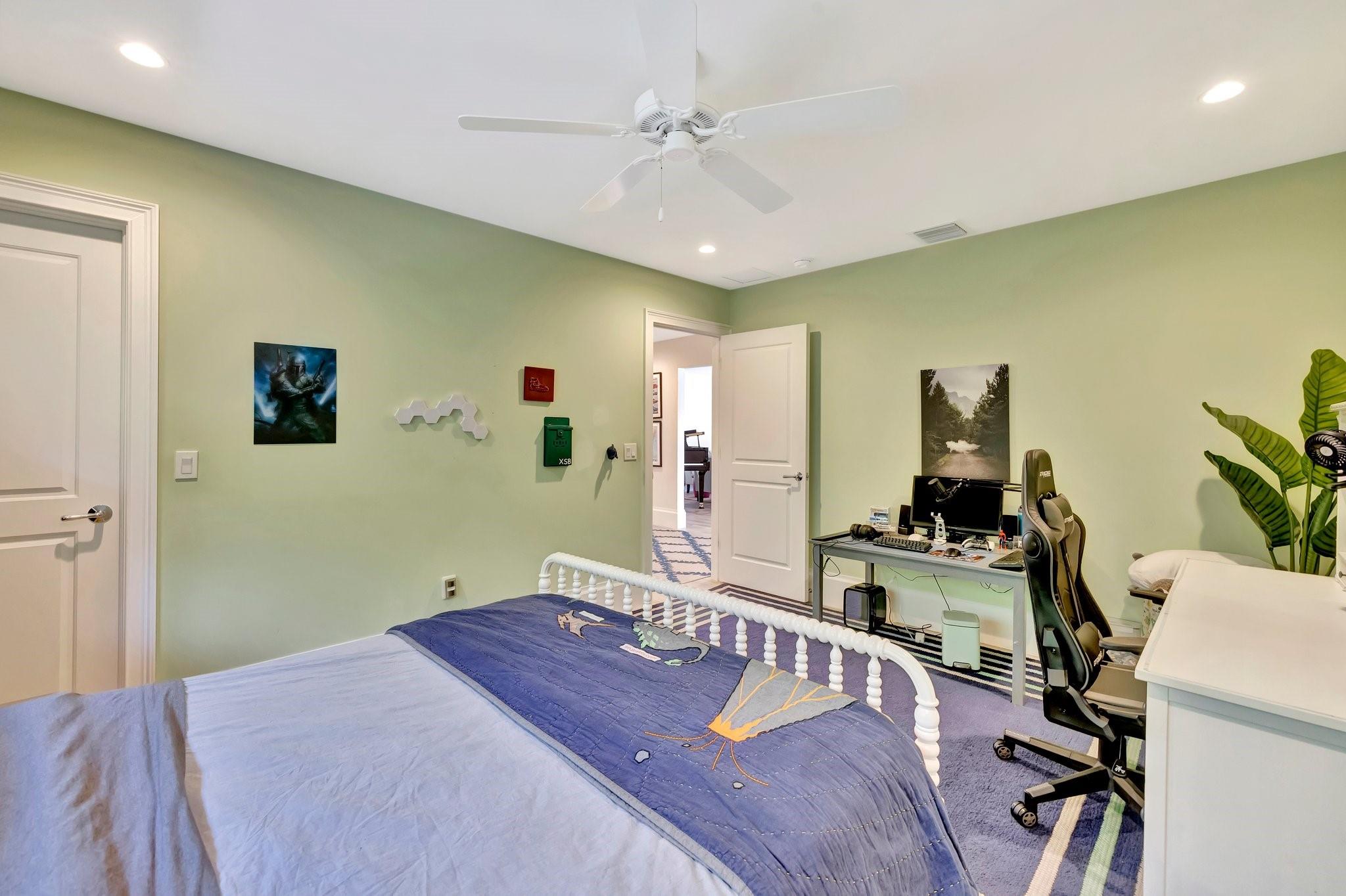 Coral Ridge Country Club - Residential