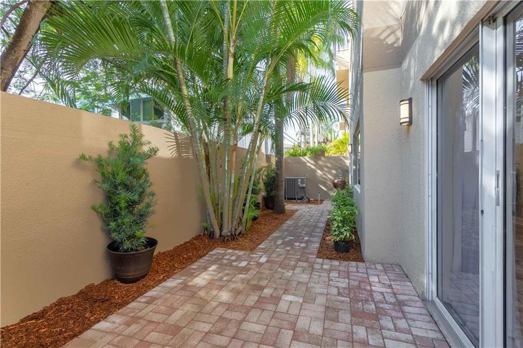 COLEE HAMMOCK - Residential