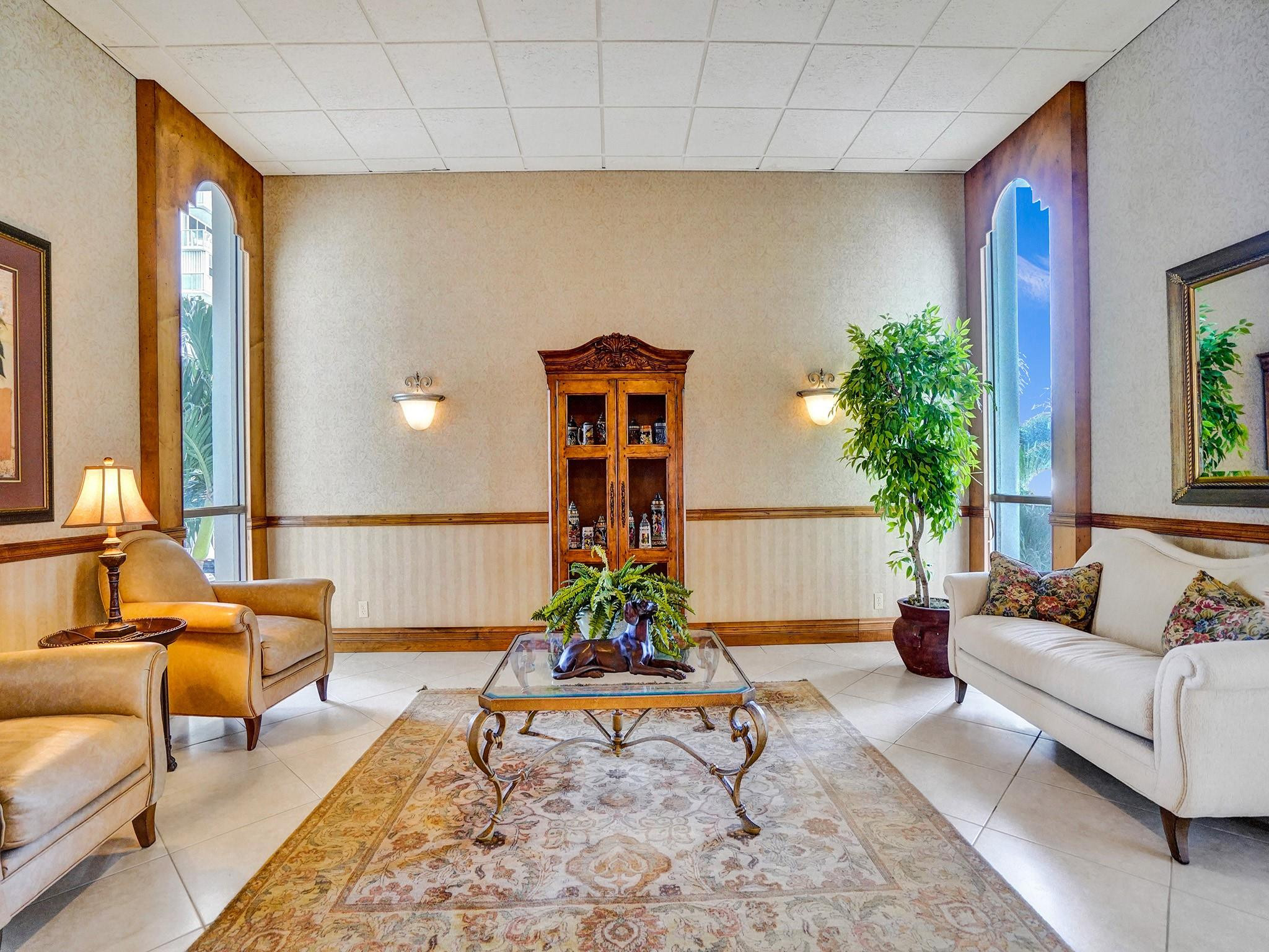 Plaza South - Residential Lease