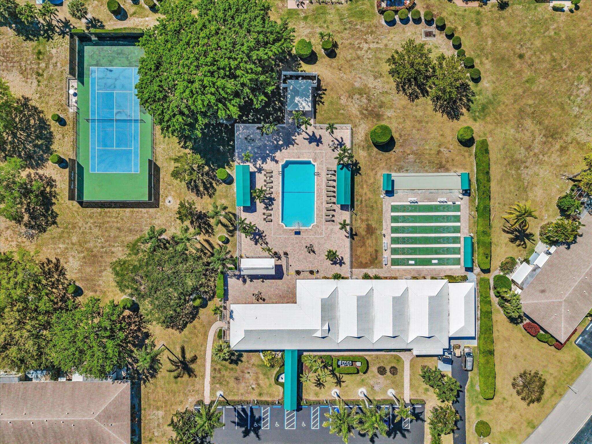 BOCA LAKES CONDO - Residential