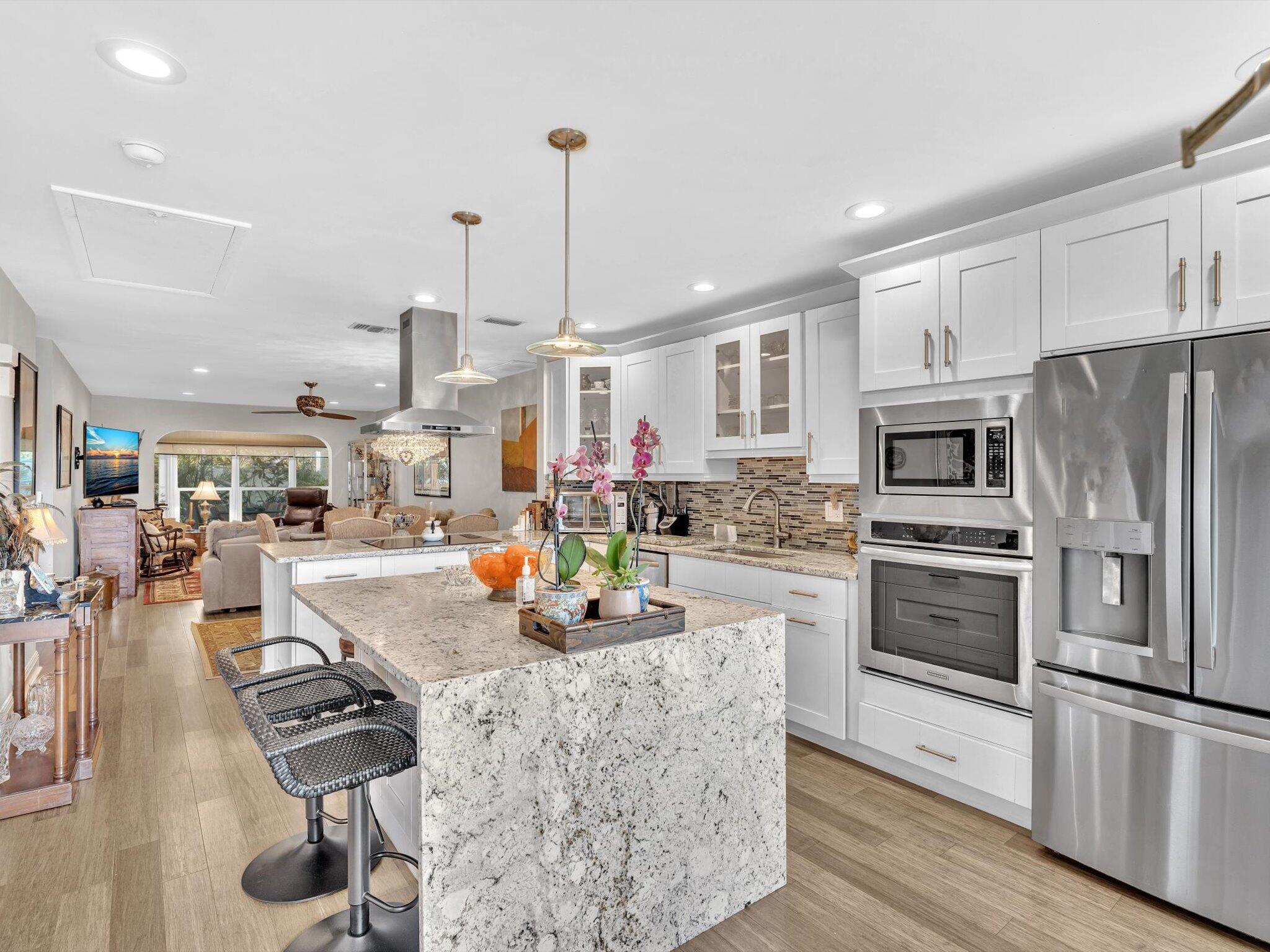 BOCA LAKES CONDO - Residential