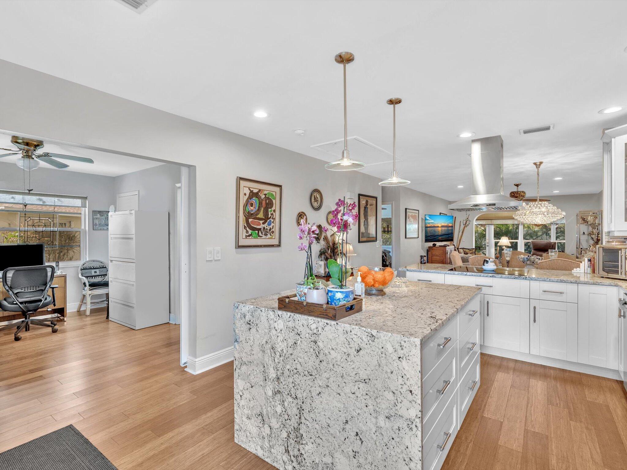 BOCA LAKES CONDO - Residential