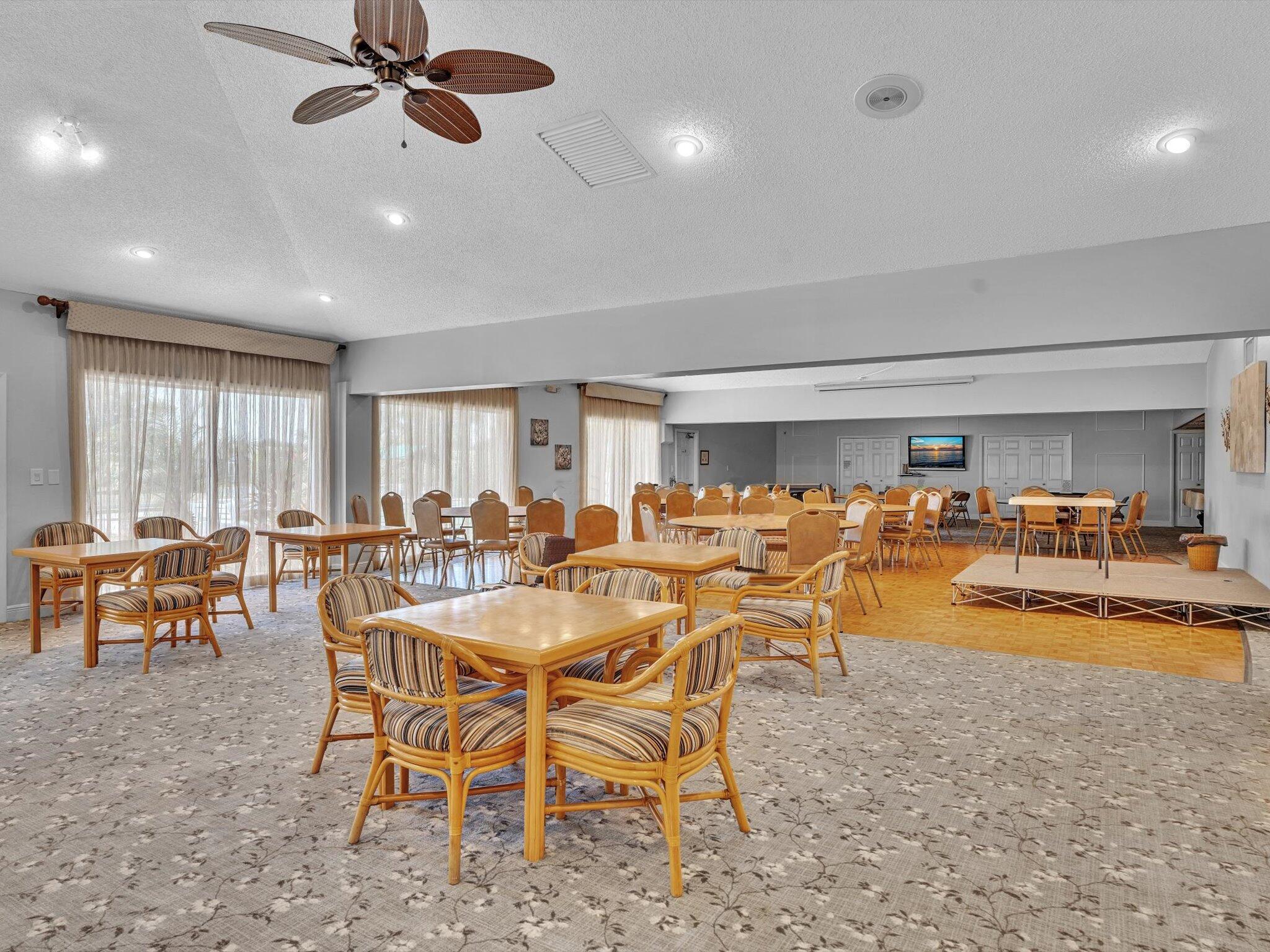 BOCA LAKES CONDO - Residential