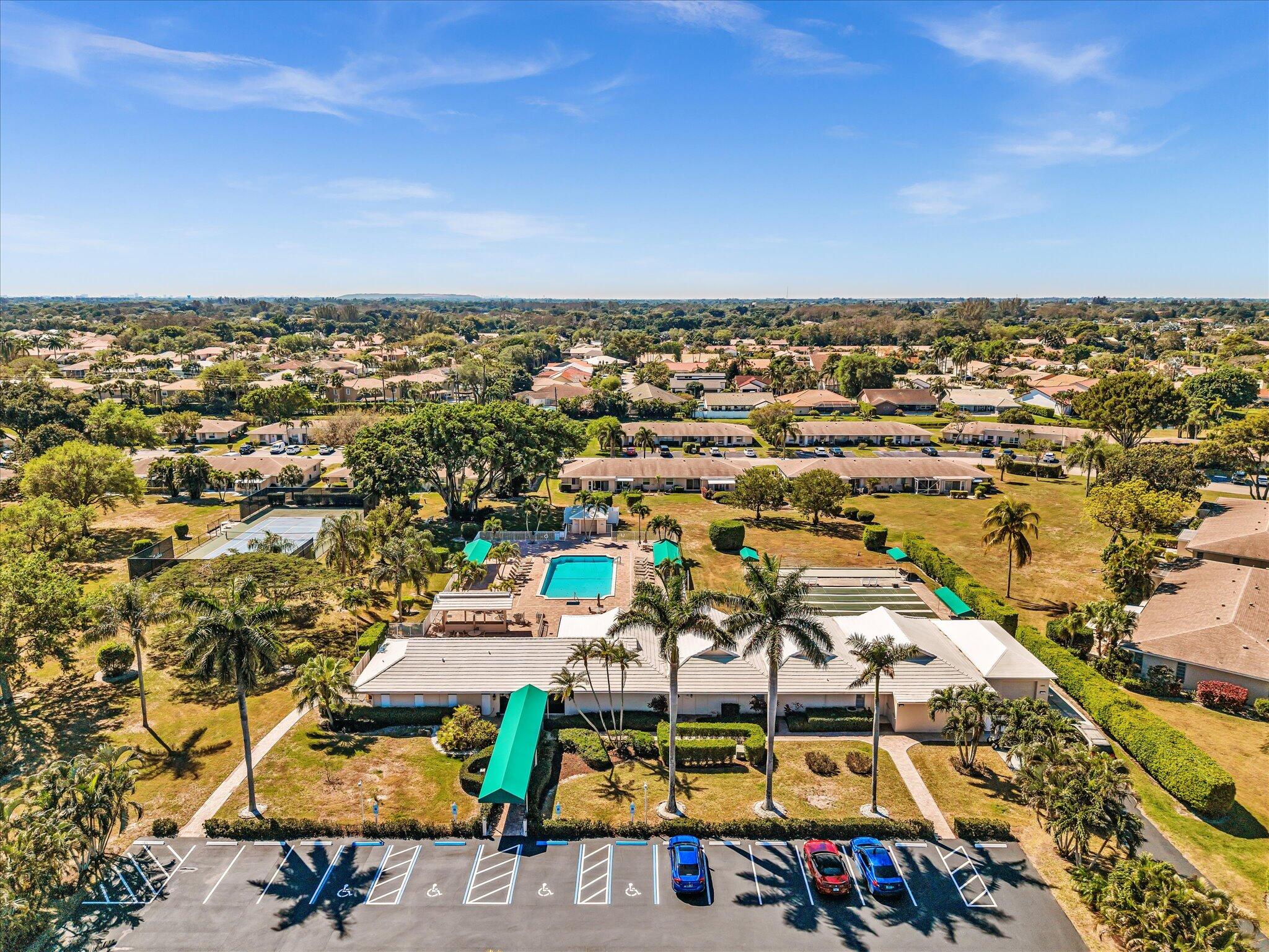 BOCA LAKES CONDO - Residential