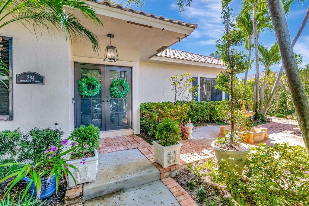 Photo of 284 Florenada Terrace, Boca Raton, FL 33486 (MLS # R11086292)