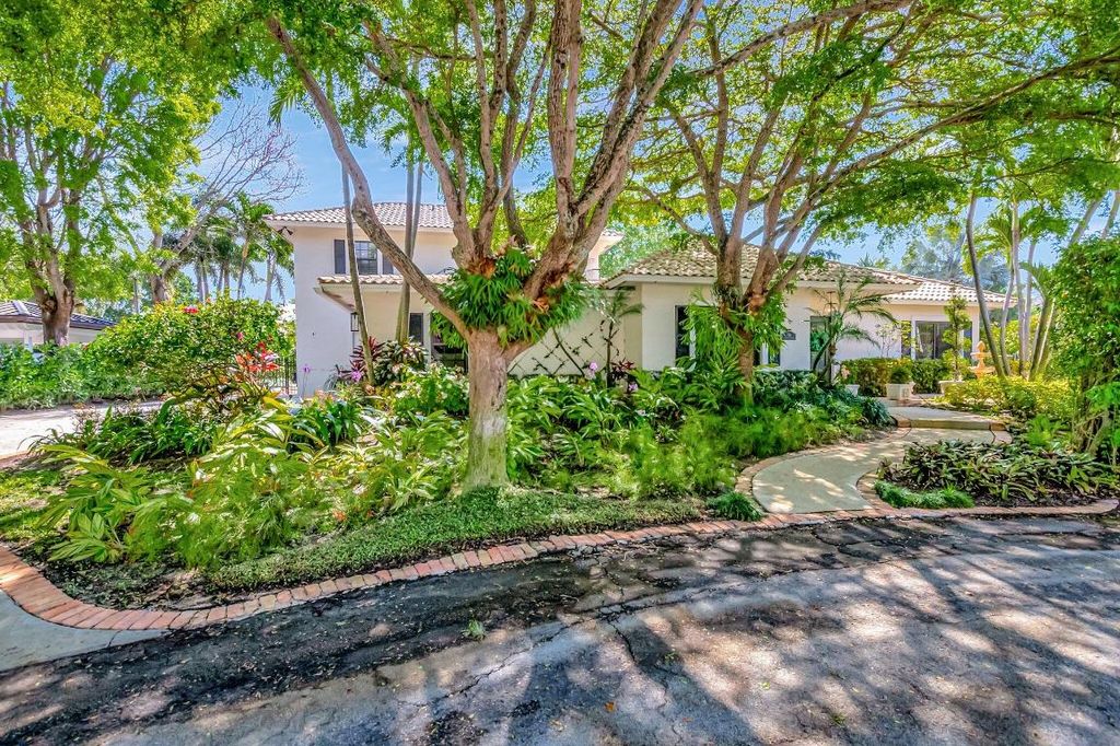 Photo of 284 Florenada Terrace, Boca Raton, FL 33486 (MLS # R11086292)