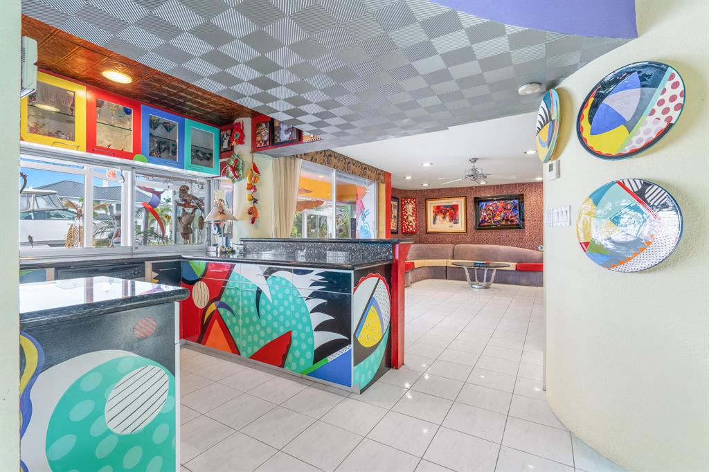 VENETIAN ISLES 1ST SEC - Residential