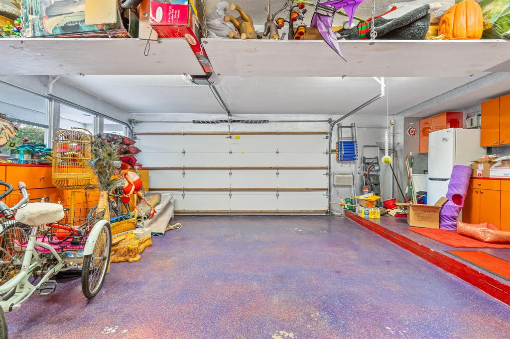 VENETIAN ISLES 1ST SEC - Residential