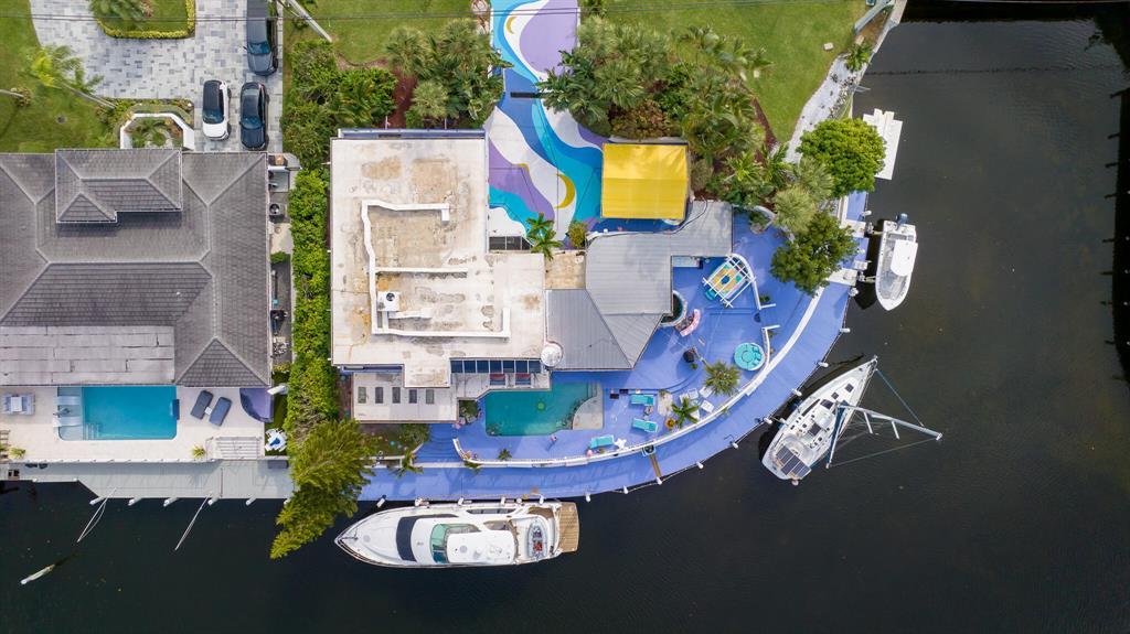 VENETIAN ISLES 1ST SEC - Residential