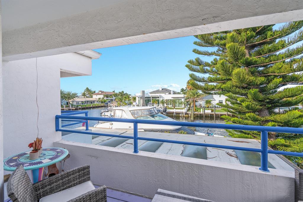 VENETIAN ISLES 1ST SEC - Residential